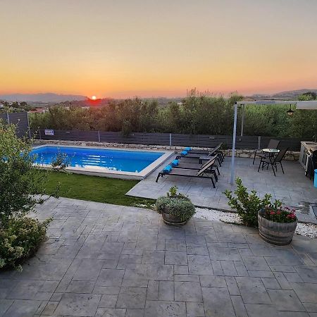 Villa Sheila With Private Pool Roumeli ภายนอก รูปภาพ