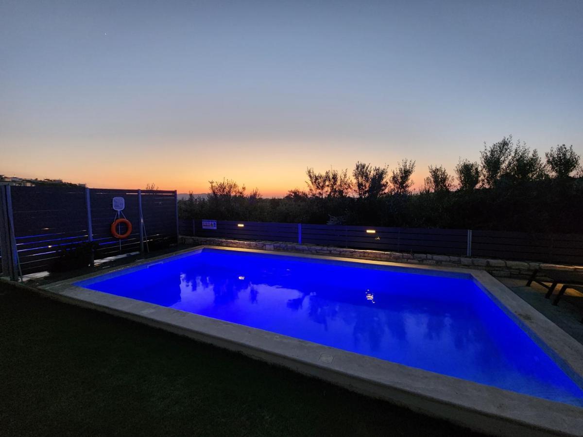 Villa Sheila With Private Pool Roumeli ภายนอก รูปภาพ